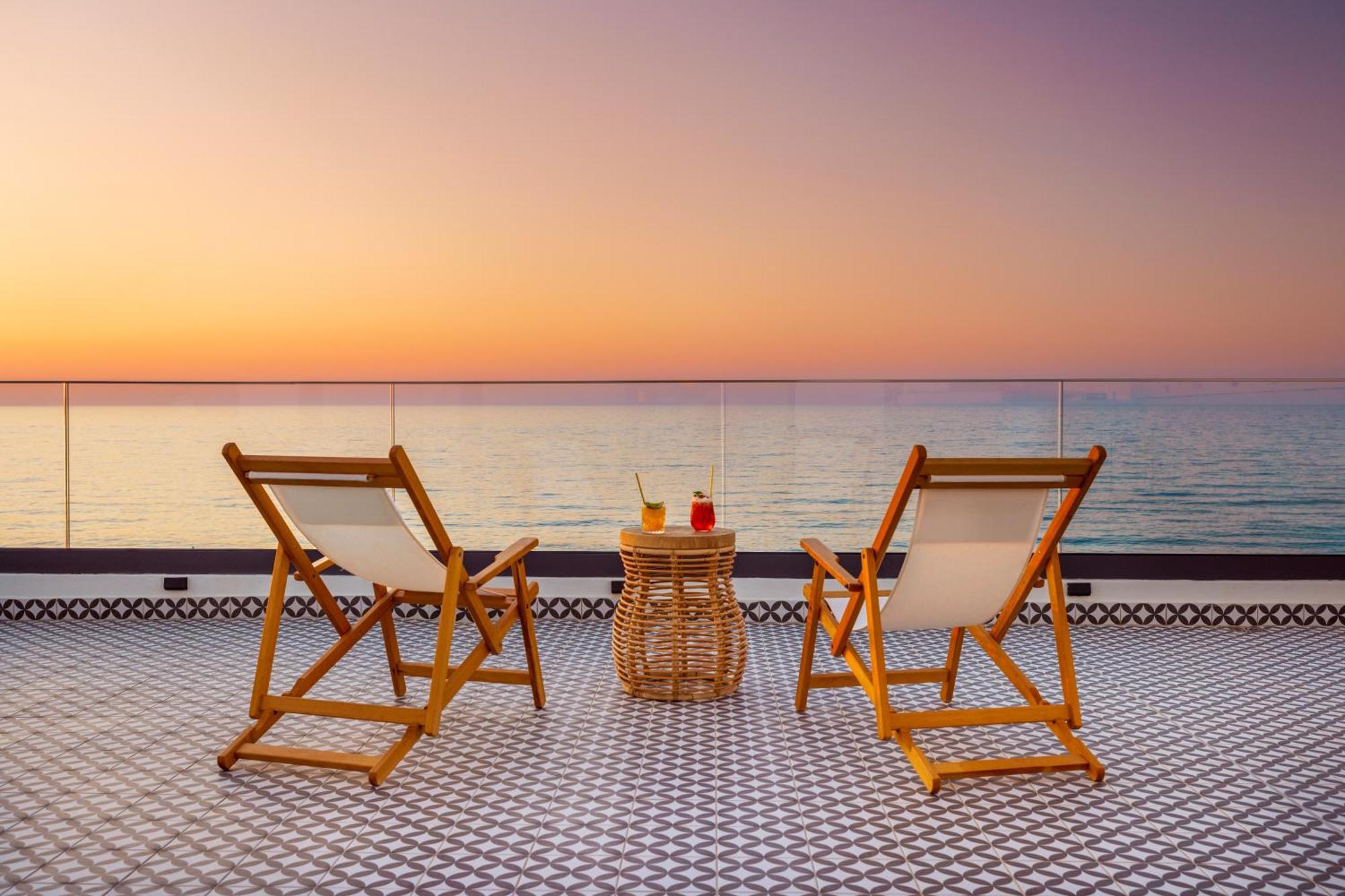 Calla Luxury Seafront Suites Rethymno  Екстер'єр фото