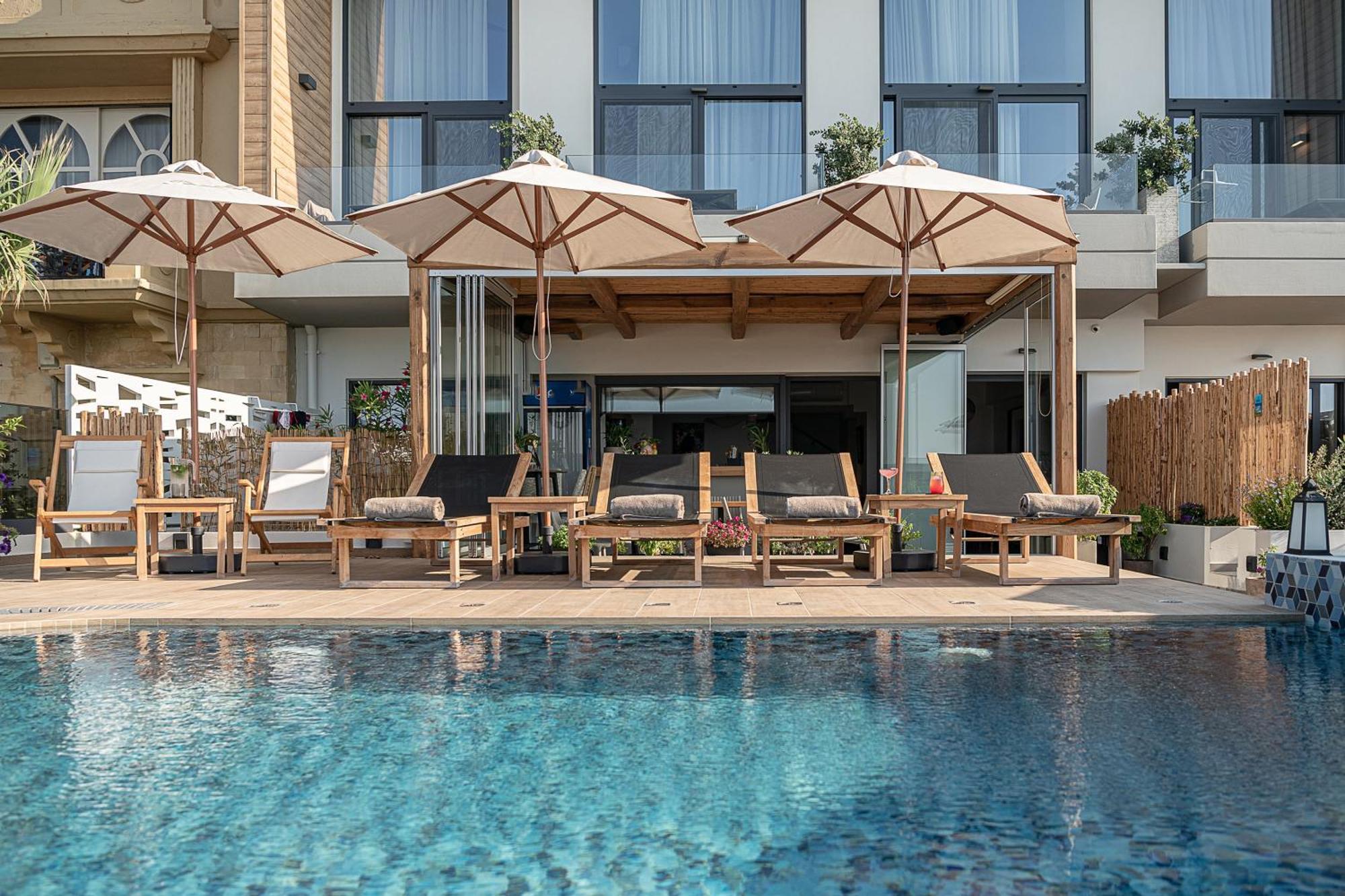 Calla Luxury Seafront Suites Rethymno  Екстер'єр фото