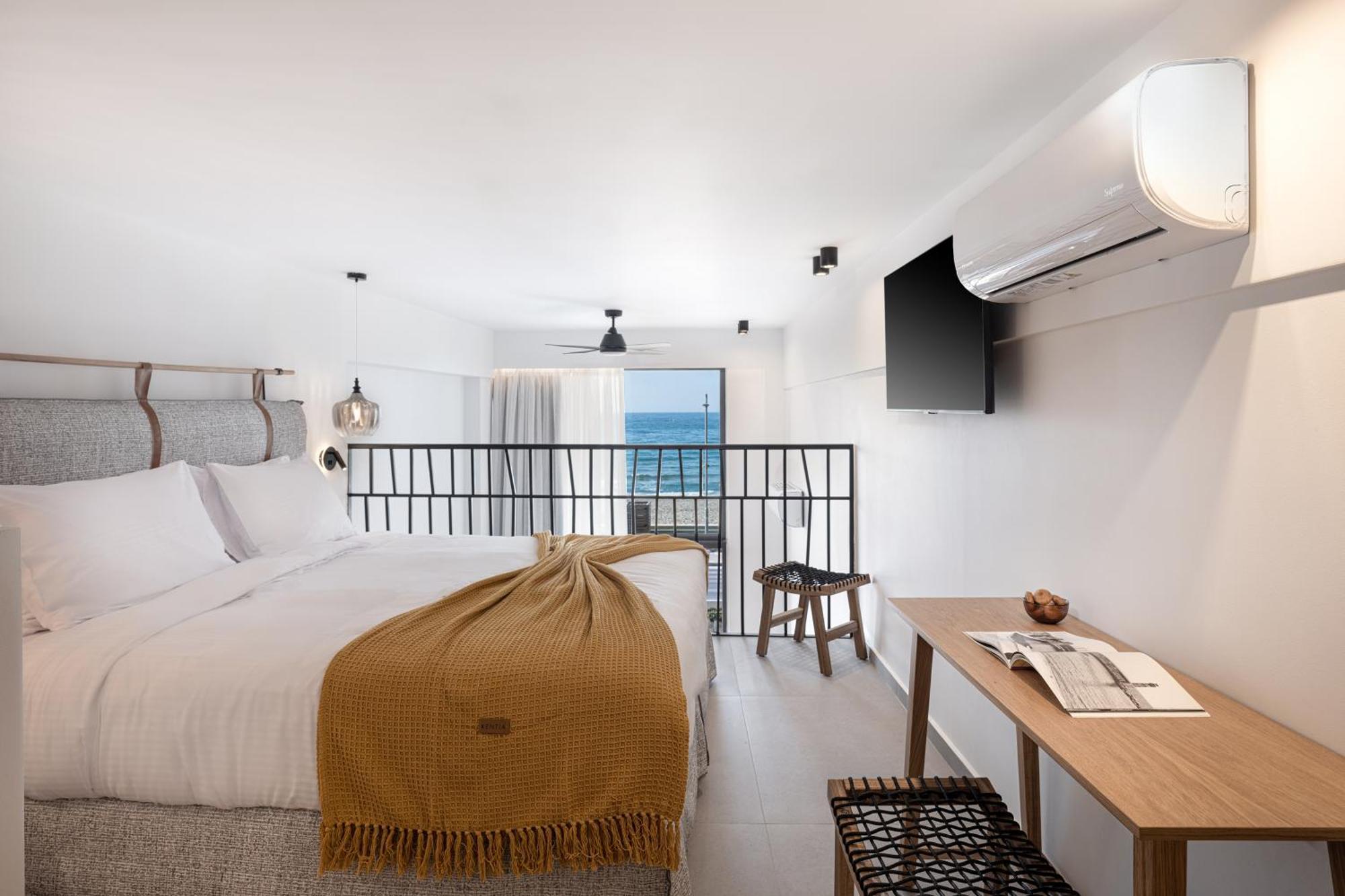 Calla Luxury Seafront Suites Rethymno  Екстер'єр фото